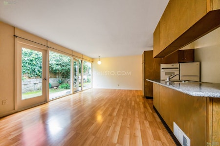 The lowest priced apartment rentals on the market in Nob Hill, San Francisco