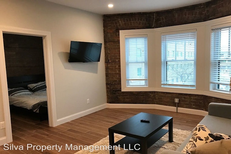 What will $1,000 rent you in Detroit, this month?