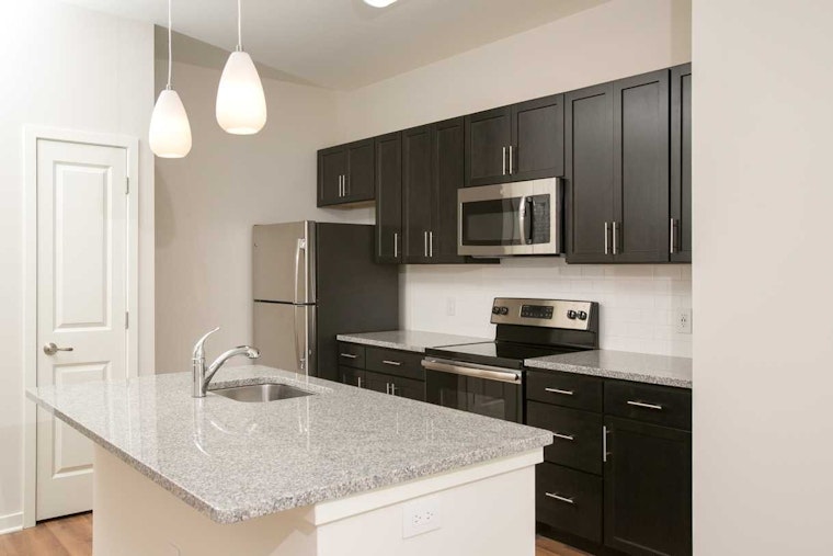 What will $1,600 rent you in Old City, today?