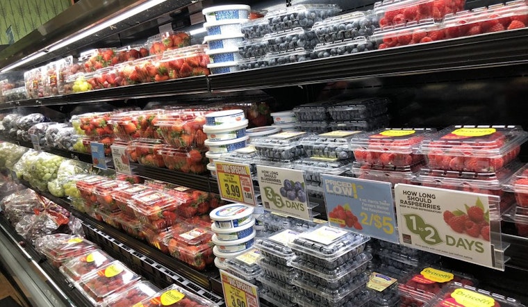 New drugstore and grocery store Harris Teeter now open
