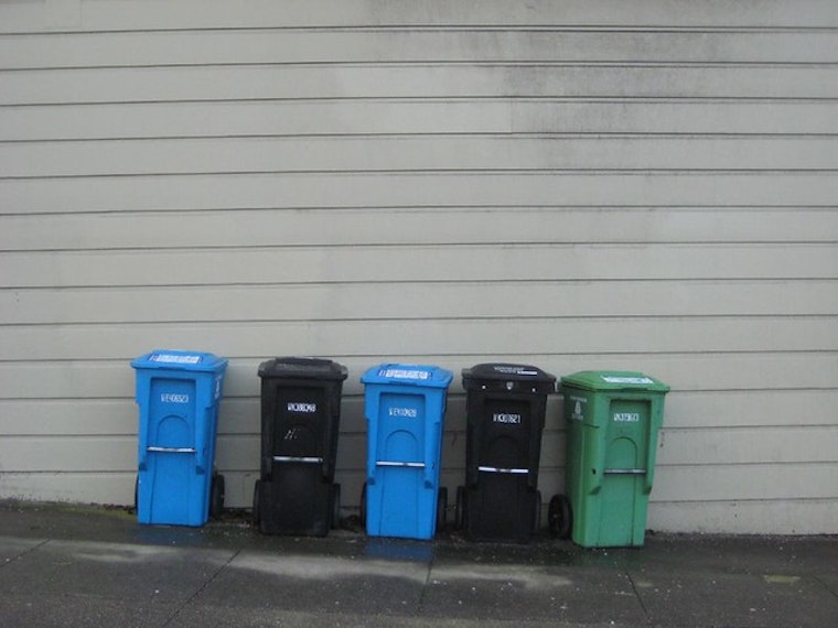 Top SF news: The wealthy's garbage is a trash picker's treasure