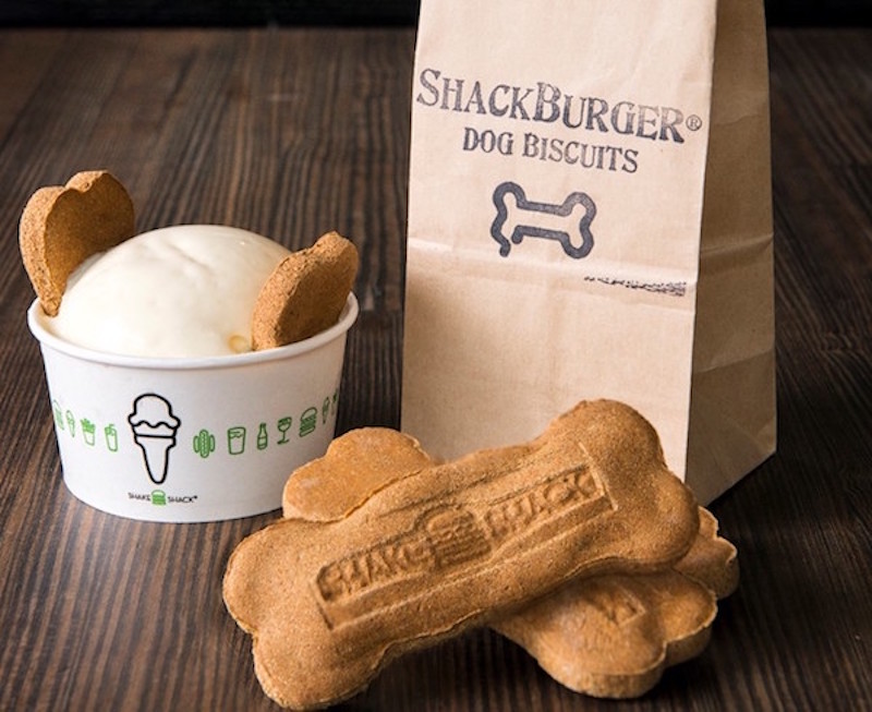 Woof 9 DogFriendly Restaurants And Bars In Atlanta