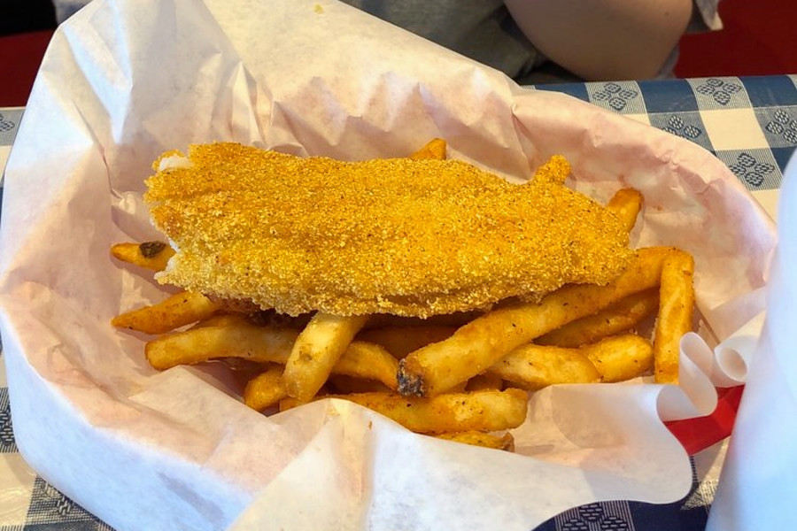 Find seafood and more at Oklahoma City's new The Catch