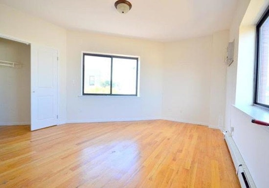 NYC apartment rental report: How far will $2,100 get you?