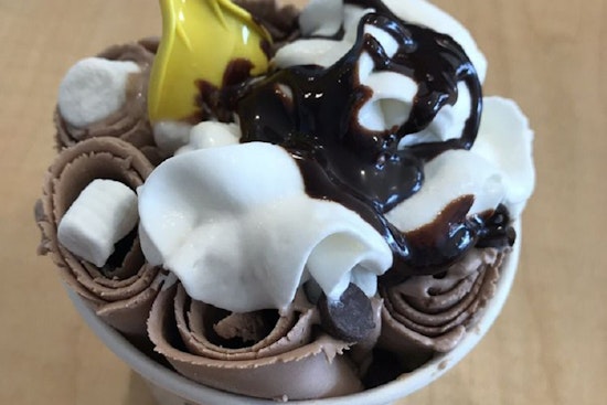 New creperie Sugar Roll Ice Cream now open in Downtown