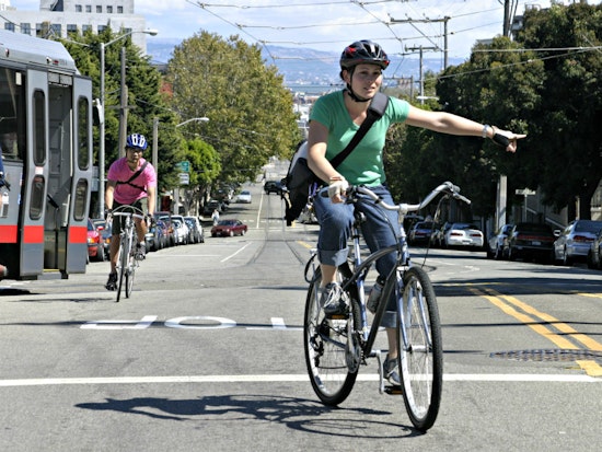 Lawmakers Consider Allowing Bicyclists To ‘California Roll’ Through Stop Signs