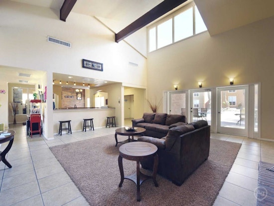 What will $700 rent you in Coronado, this month?