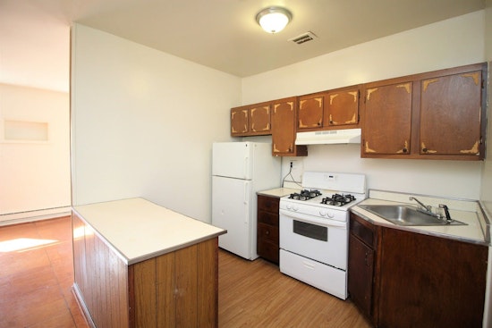 The most inexpensive apartment rentals on the market in Midtown, Baltimore