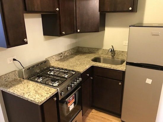 The most inexpensive apartment rentals for rent in Rogers Park, Chicago