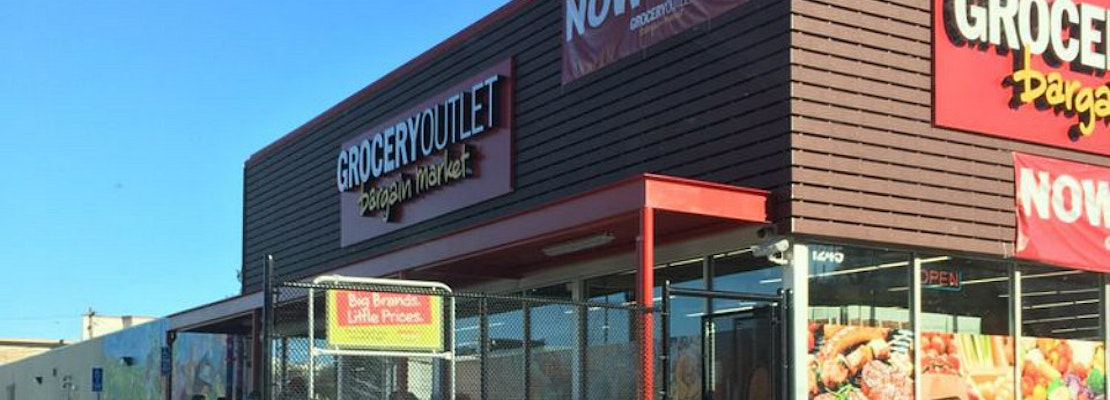 Grocery Outlet Security Guard Allegedly Threatens Shopper With Weapon, Racist Remarks [Video]