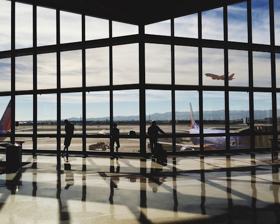 Top Phoenix news: Passenger jumps out of jet on tarmac; 2 more fatal falls at Grand Canyon