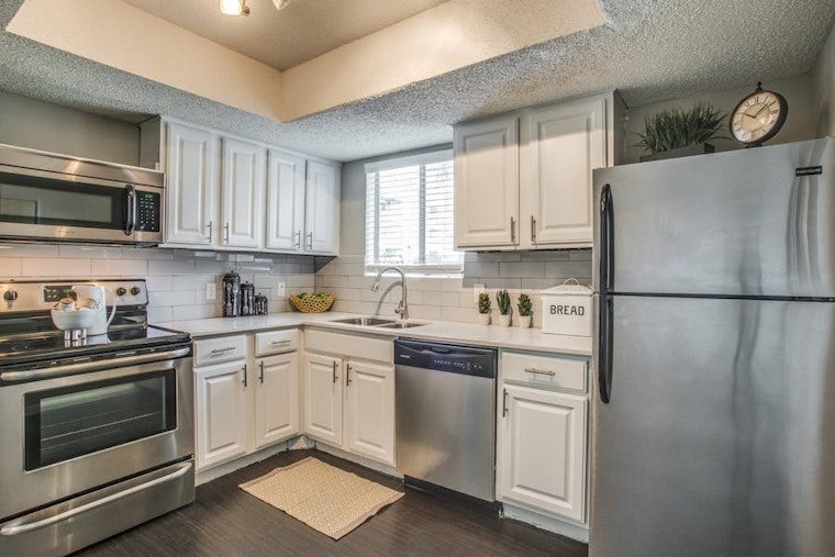The most inexpensive apartment rentals for rent in Northeast Dallas