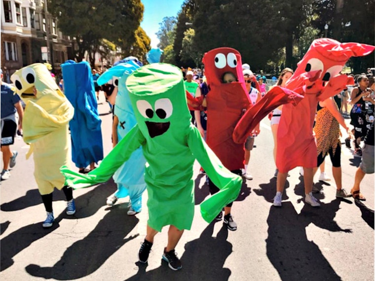 Avocado Toast, Kellyanne Conway, Steal Show At Bay To Breakers