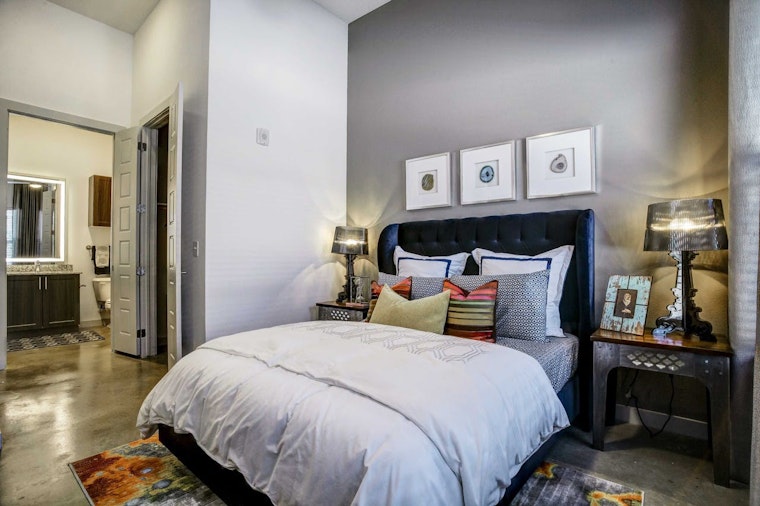 What will $1,000 rent you in Lake Highlands, this month?