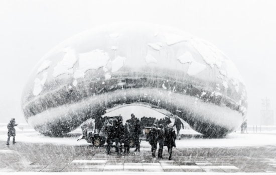 Top Chicago news: Snow causes cancellation of flights; Christie's to show rare artwork for free