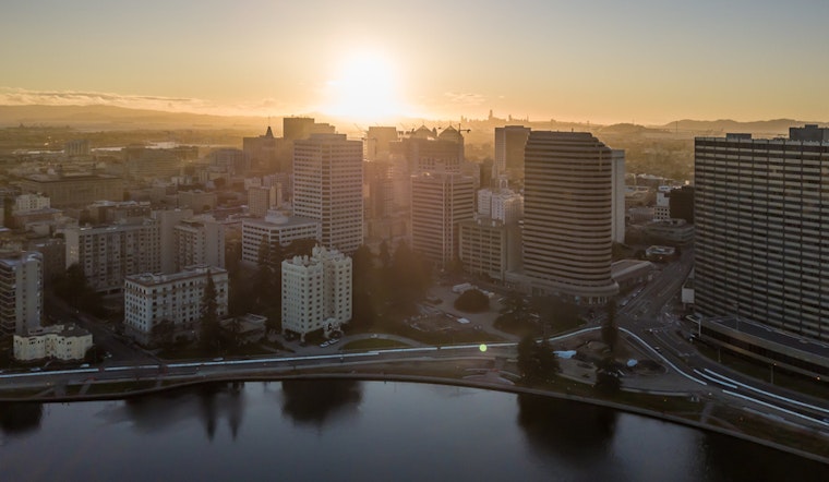 Top Oakland news: Semi-truck looted, burned during sideshow; Warriors squander 31-point lead