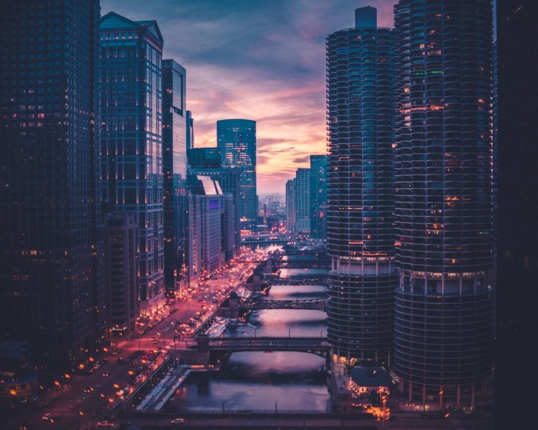Top Chicago news: 100 Car2Go vehicles stolen; how a woman fell victim to a drug-resistant fungus