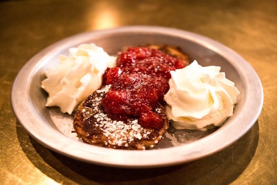 Explore the 5 top spots in Cincinnati's Pendleton neighborhood