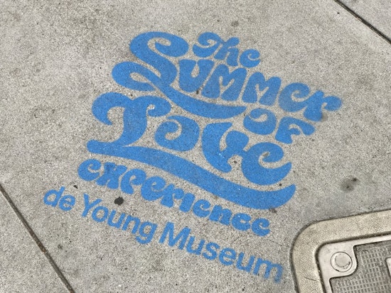 de Young Museum Apologizes For Illegal Sidewalk Graffiti