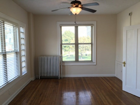 The most inexpensive apartment rentals on the market in Near Northside, Indianapolis
