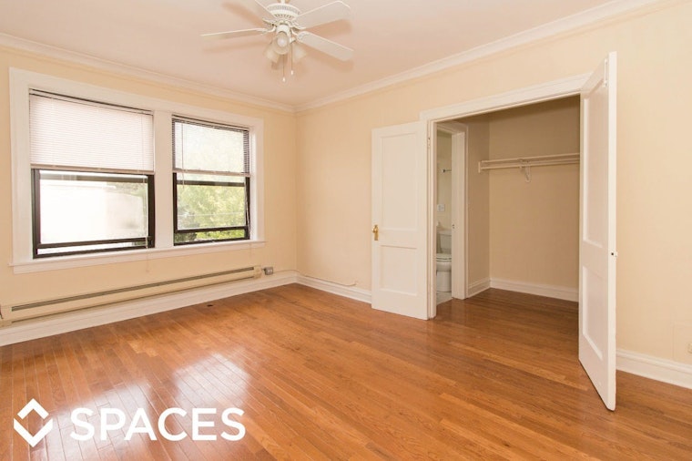 The lowest priced apartment rentals for rent in Ravenswood, Chicago