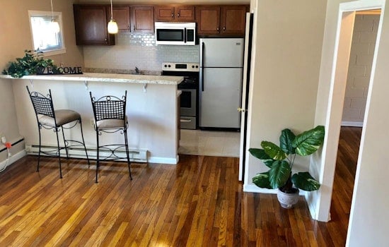 What will $600 rent you in Mapleton-Fall Creek, today?