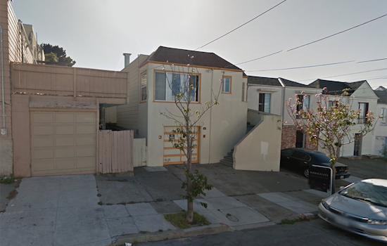 8 people displaced in Monday-night Excelsior fire