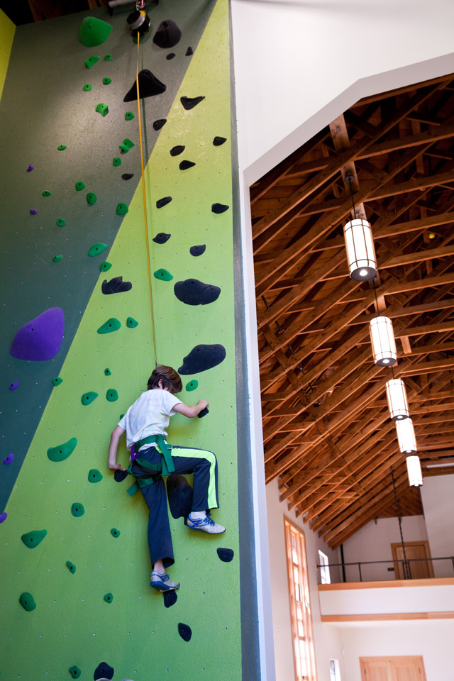 1st Public Rock Climbing Wall Unveiled At Renovated Glen Canyon Rec