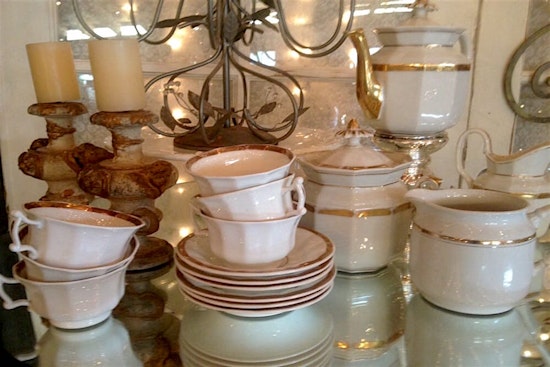 5 top spots for antiques in Tucson