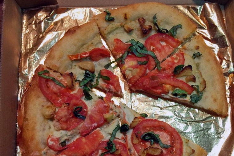 Secret Pizza Society makes Northeast Portland debut, with vegan and vegetarian fare
