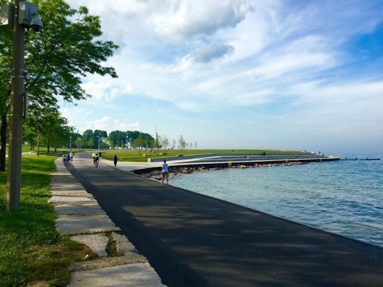 Chicago's Best Urban Hikes—And Where To Brunch Afterwards
