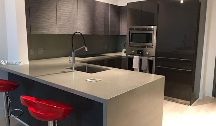 What will $2,800 rent you in Brickell, this month?