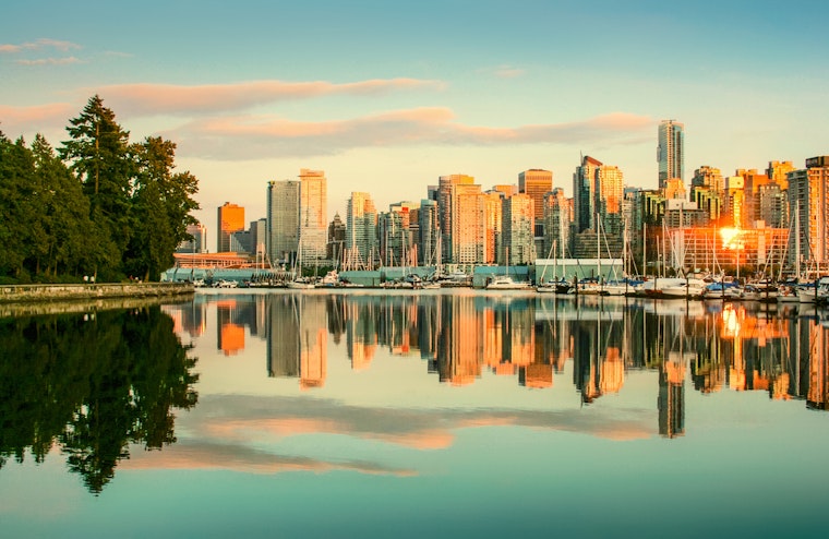 How to travel from Columbus to Vancouver on the cheap