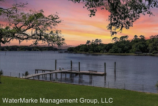 Jacksonville apartments fit for the rich and famous