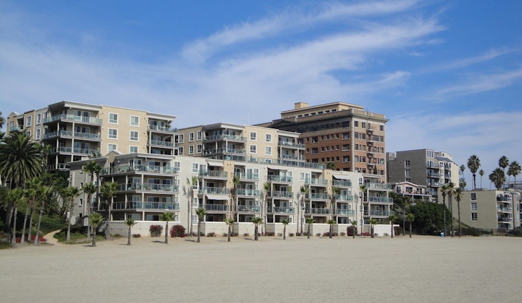 Top Long Beach news: String of alley arsons leave neighborhood on edge; Beach Streets back; more