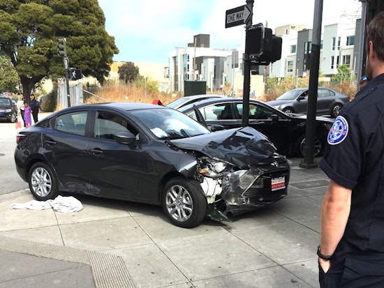 1 Injured In Hayes Valley Multi-Car Collision