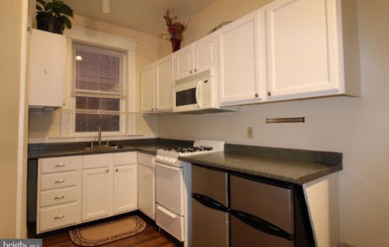 The cheapest apartment rentals for rent in Columbia Heights, Washington
