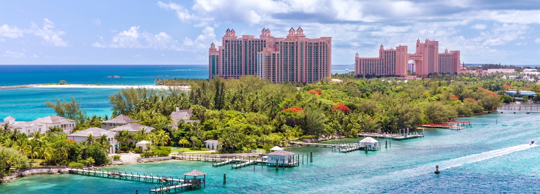 Exploring the best of Nassau, with cheap flights from Tampa