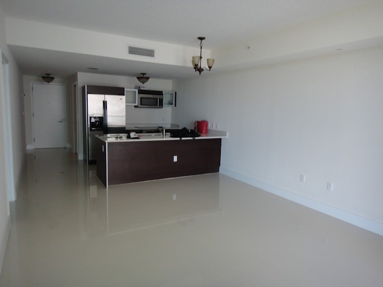 Renting in Miami: What will $1,800 get you?