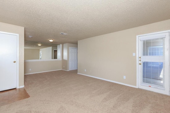 Renting in Arlington: What's the cheapest apartment available right now?