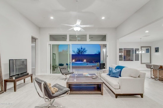 Mesa apartments fit for the rich and famous