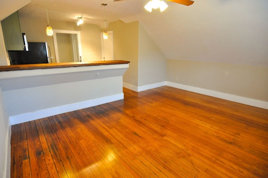 What will $1,000 rent you in Southmoreland, this month?
