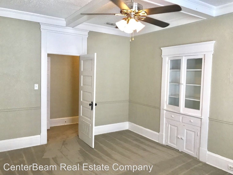Renting in Jacksonville: What will $800 get you?