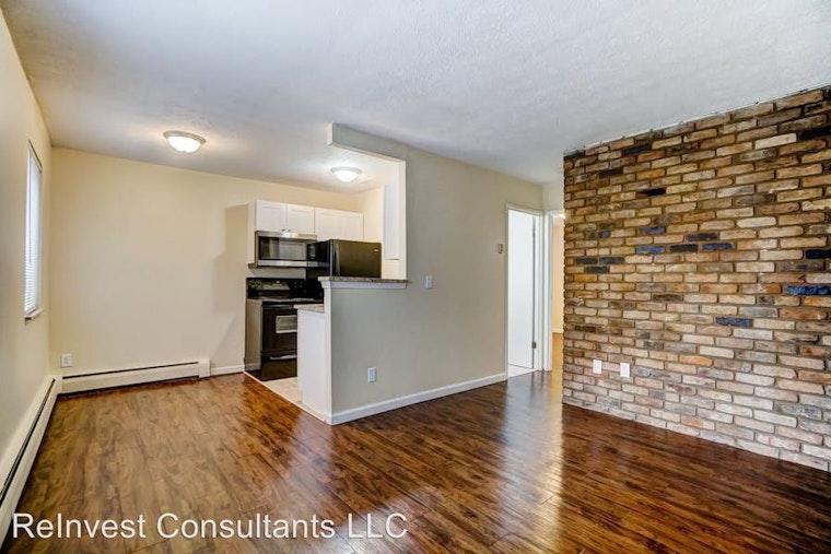 Renting in Cincinnati: What will $800 get you?