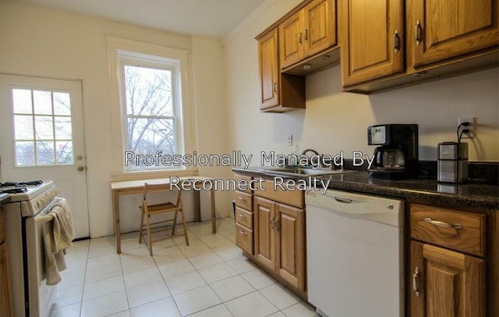 Renting in St. Louis: What will $800 get you?