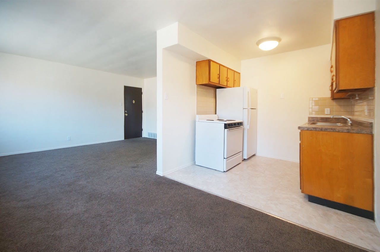 What will 600 rent you in Benton Park West, this month?