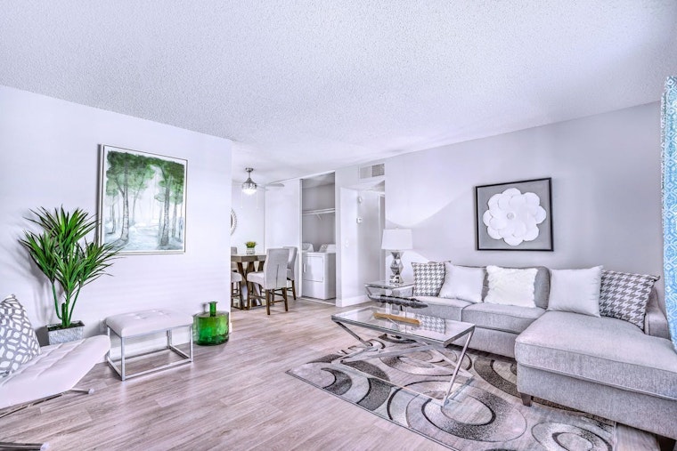 The most inexpensive apartment rentals on the market in Michael Way, Las Vegas