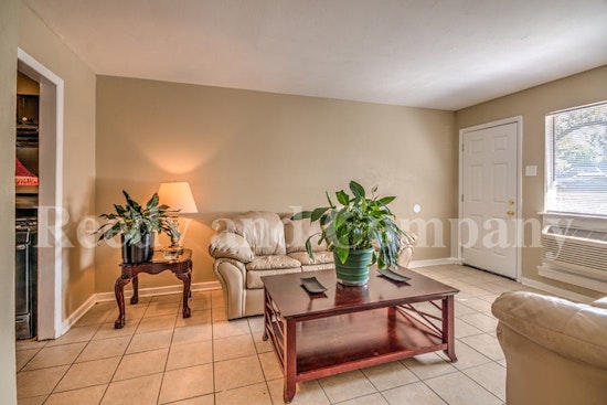 The most affordable apartment rentals on the market in Midtown Memphis