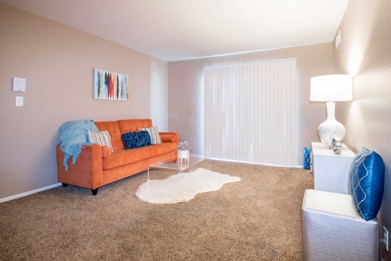 Renting in Omaha: What will $700 get you?