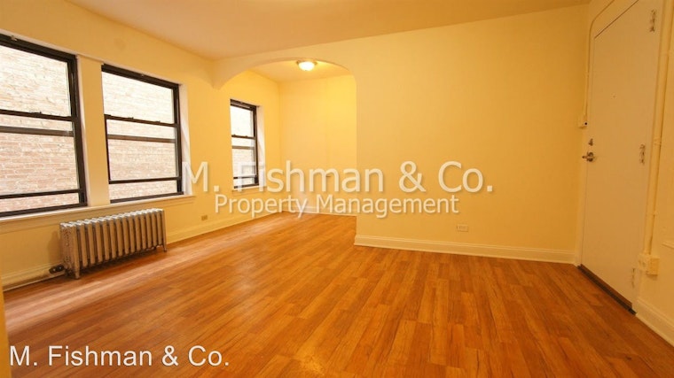 The most inexpensive apartment rentals on the market in Edgewater Beach, Chicago